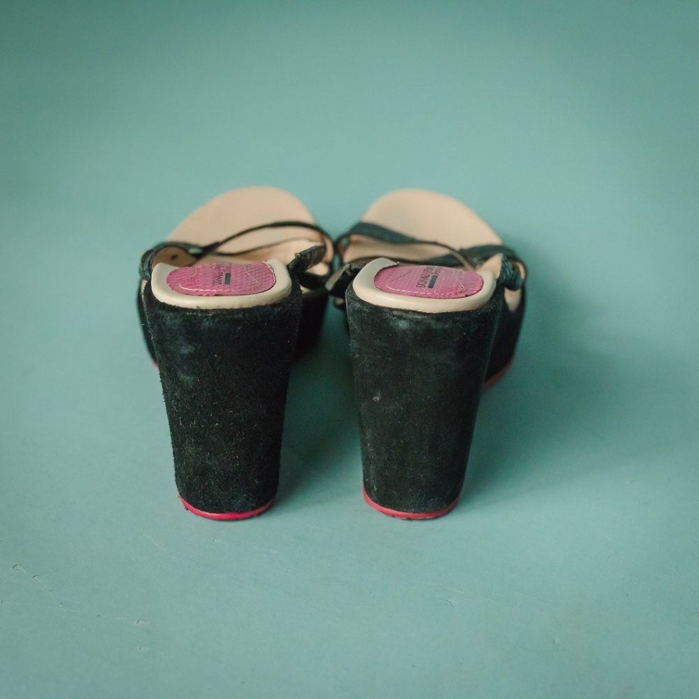 Donald J Pliner 9.5 Black Pink Suede Wedge Sandals - Picture 5 of 6